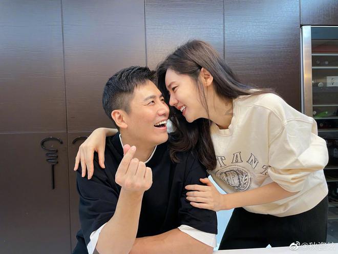 开云大揭秘!瓜帅身家1亿镑+年薪2000万,开坏的汽车就值46万