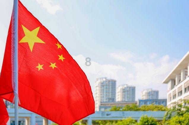 富二代王政源自述:104万钢琴买不来真爱,网红女友只亲嘴?